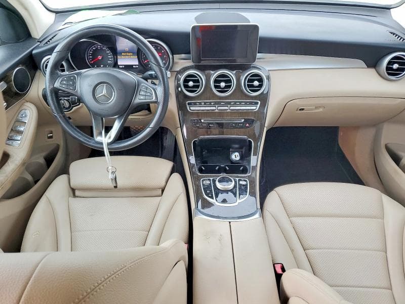 2019 MERCEDES-BENZ GLC 300 8
