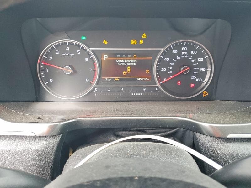2021 KIA SORENTO S 9