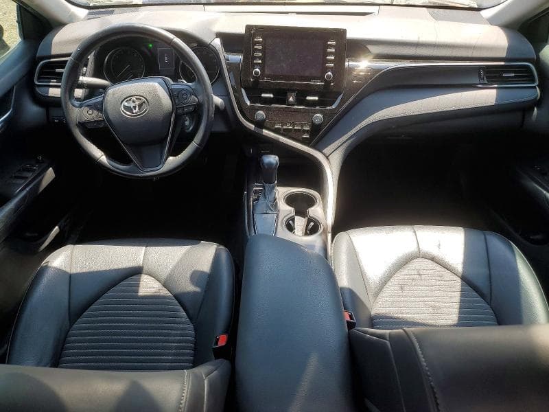 2021 TOYOTA CAMRY SE 8