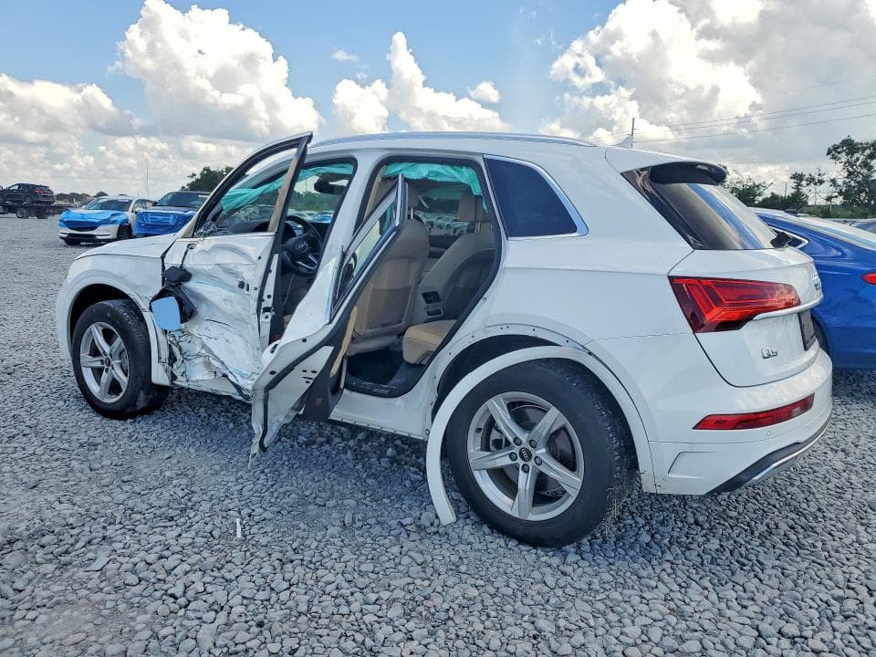 2021 AUDI Q5 PREMIUM 2
