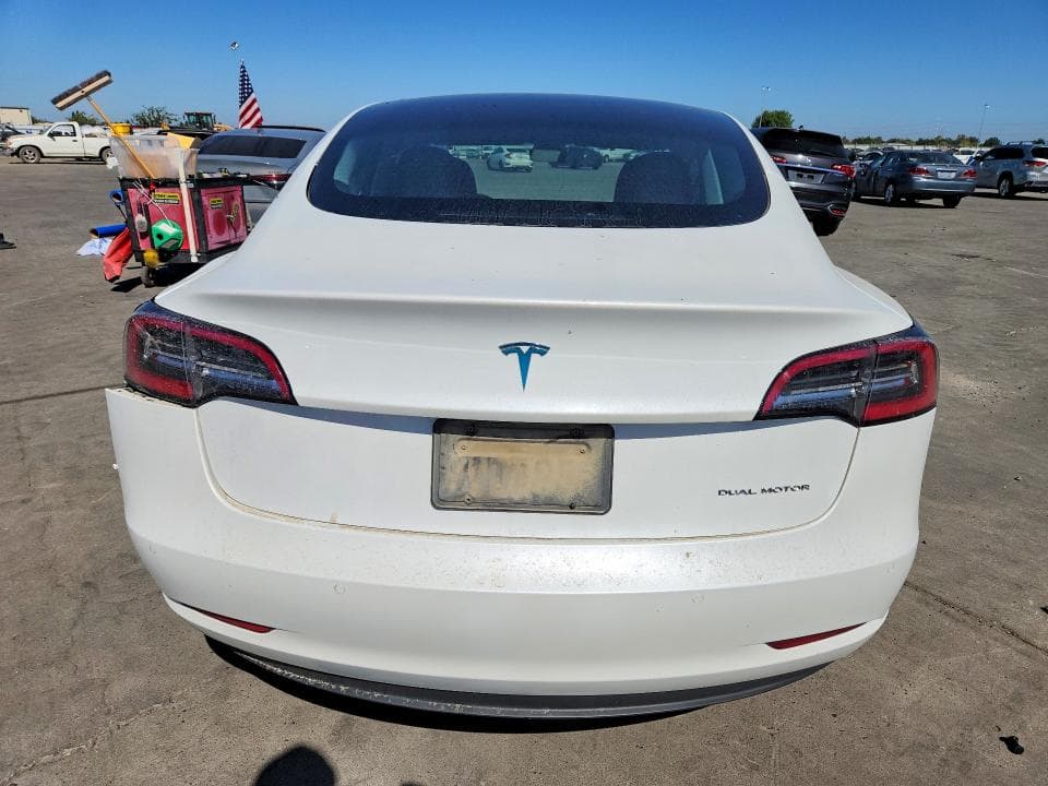 2021 TESLA MODEL 3 6