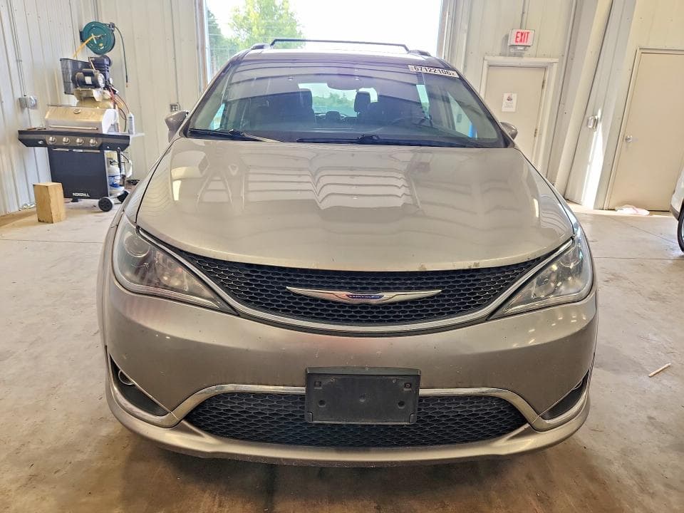 2019 CHRYSLER PACIFICA TOURING L 5
