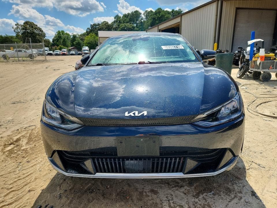 2024 KIA EV6 WIND 5