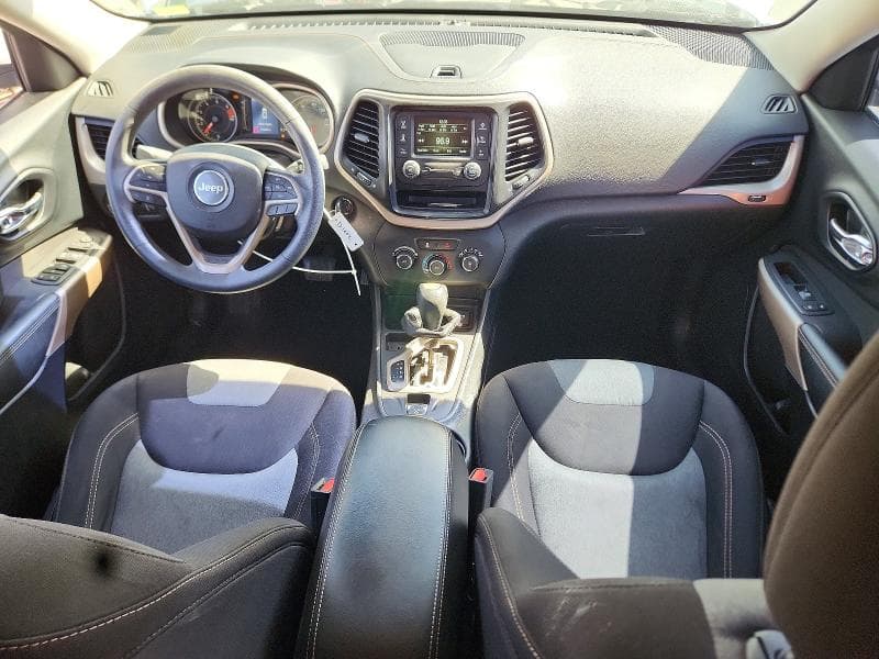 2018 JEEP CHEROKEE LATITUDE 8
