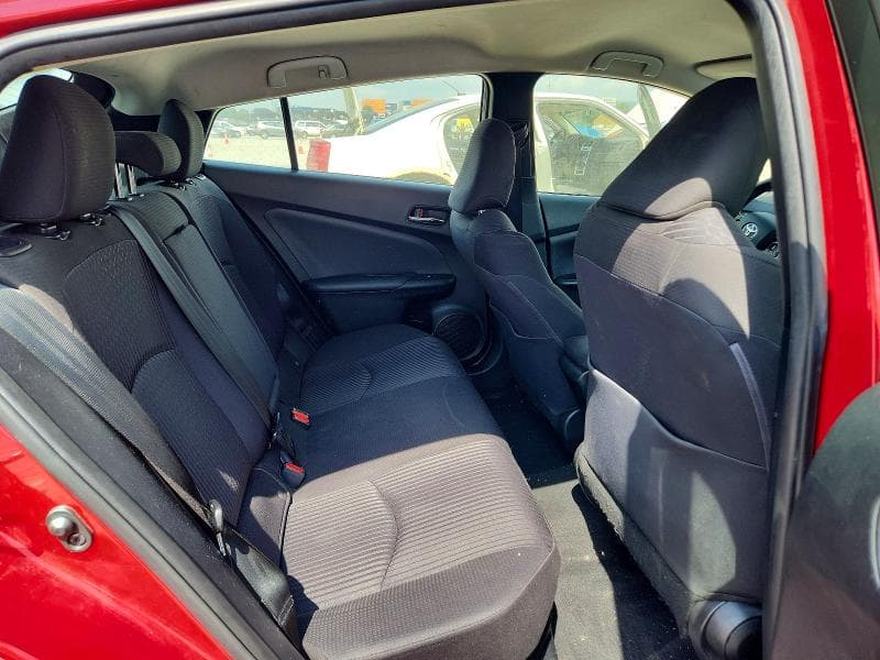 2018 TOYOTA PRIUS TWO 10