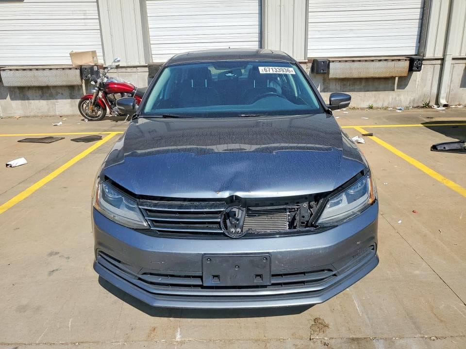 2017 VOLKSWAGEN JETTA SE 5