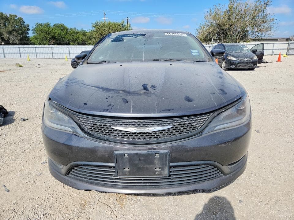 2017 CHRYSLER 200 LX 5