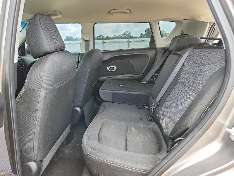 2018 KIA SOUL + 11
