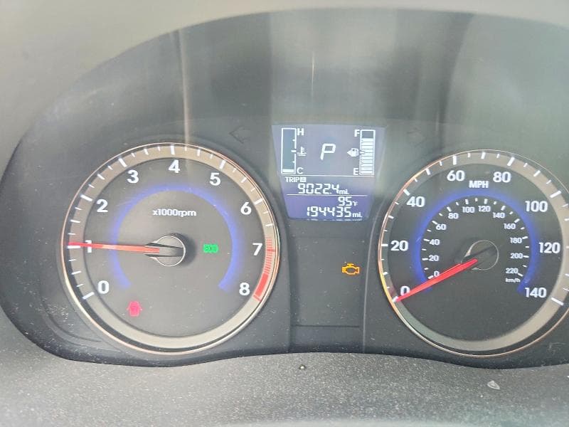 2017 HYUNDAI ACCENT SE 9