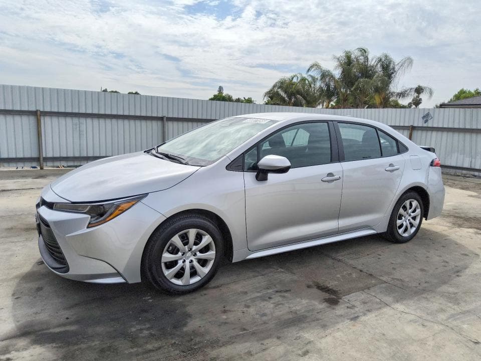 2026 TOYOTA COROLLA LE