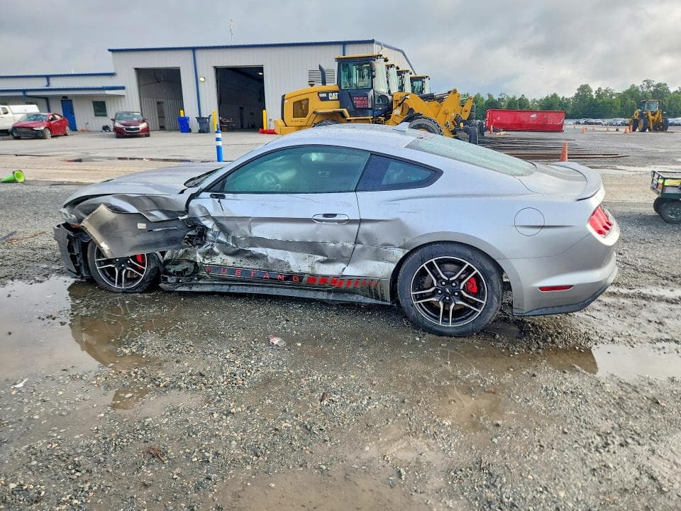 2021 FORD MUSTANG GT 2