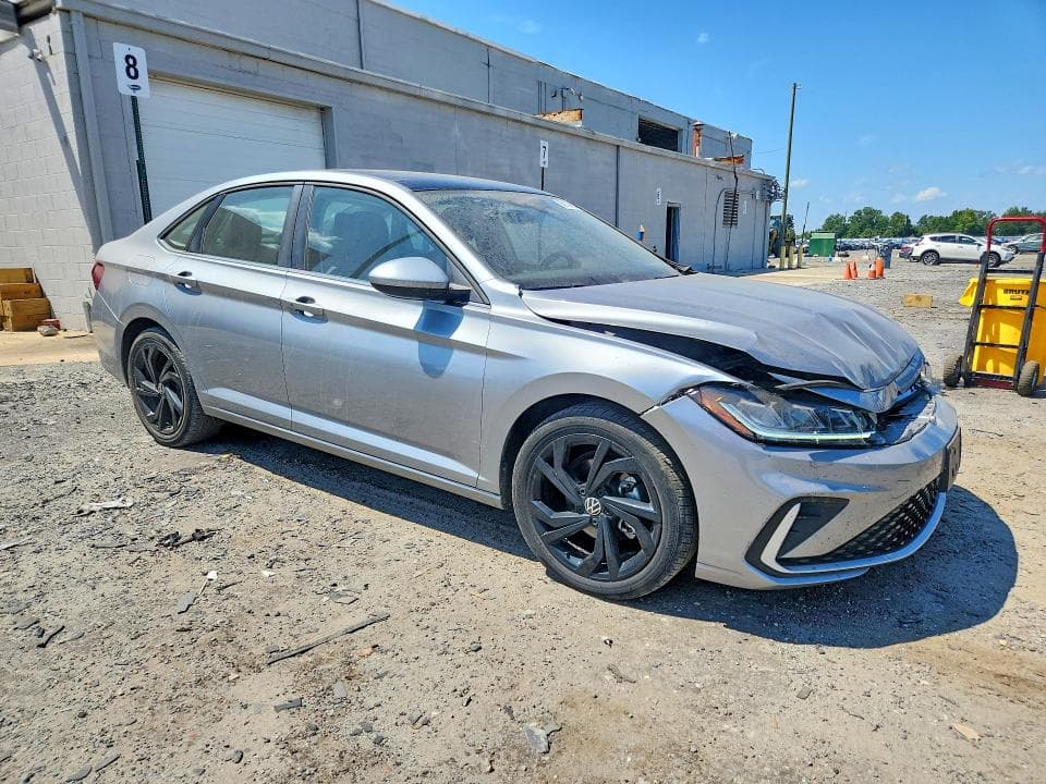 2025 VOLKSWAGEN JETTA SE 4