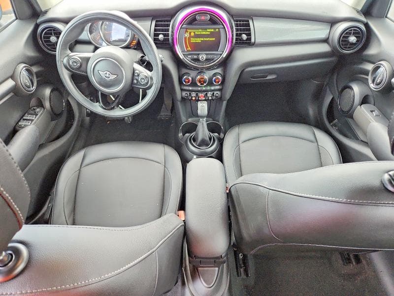 2017 MINI COOPER 8