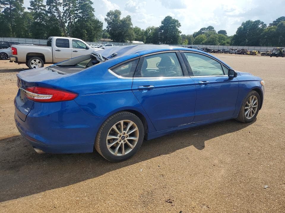 2017 FORD FUSION SE 3