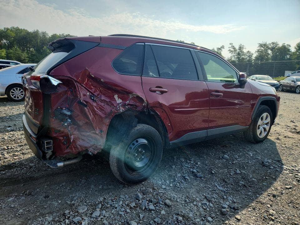 2020 TOYOTA RAV4 LE 3