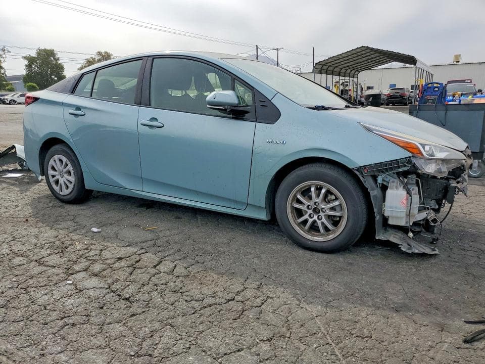 2019 TOYOTA PRIUS LE 4