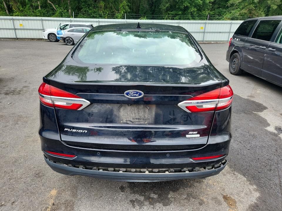 2020 FORD FUSION SE 6