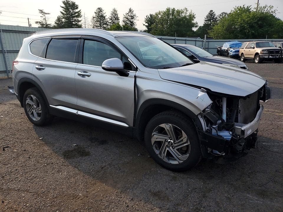 2021 HYUNDAI SANTA FE SEL 4