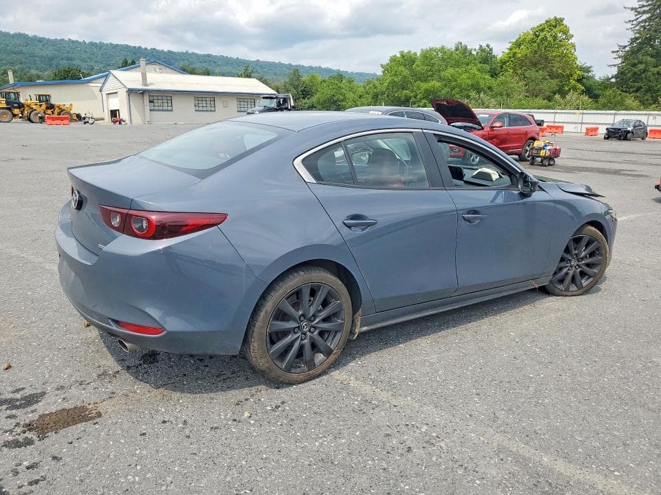 2025 MAZDA 3 PREFERRED 3