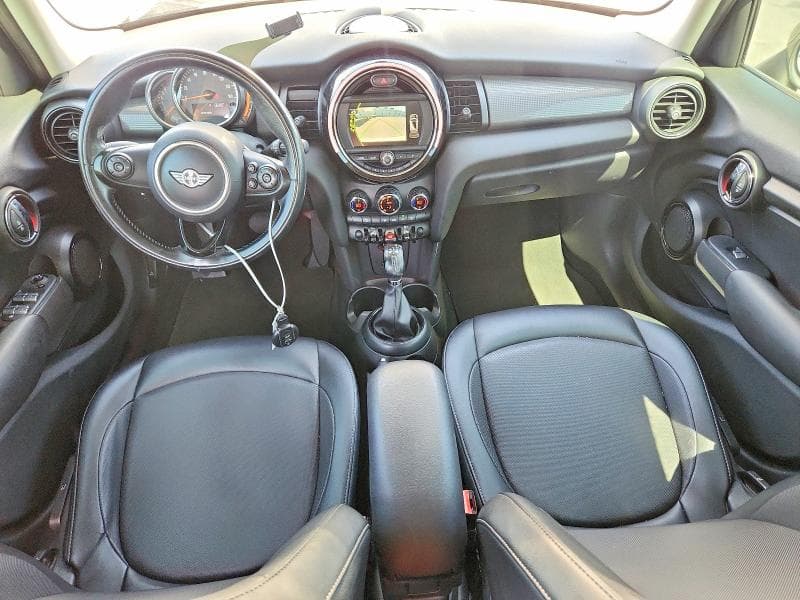 2018 MINI COOPER 8
