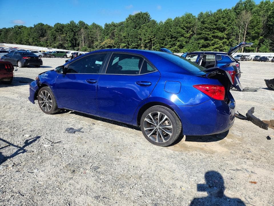 2018 TOYOTA COROLLA SE 2