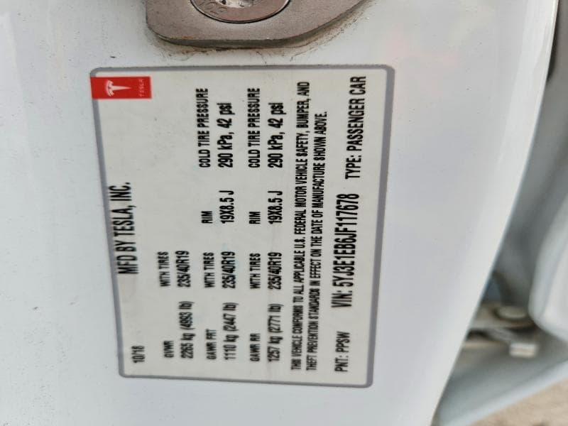 2018 TESLA MODEL 3 12