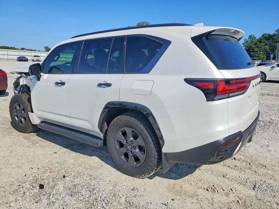 2025 LEXUS LX 700H OVERTRAIL 2