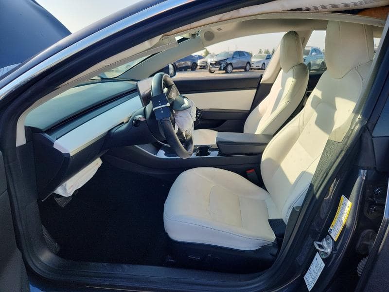 2018 TESLA MODEL 3 7