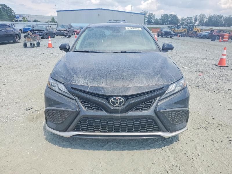 2021 TOYOTA CAMRY XSE 5