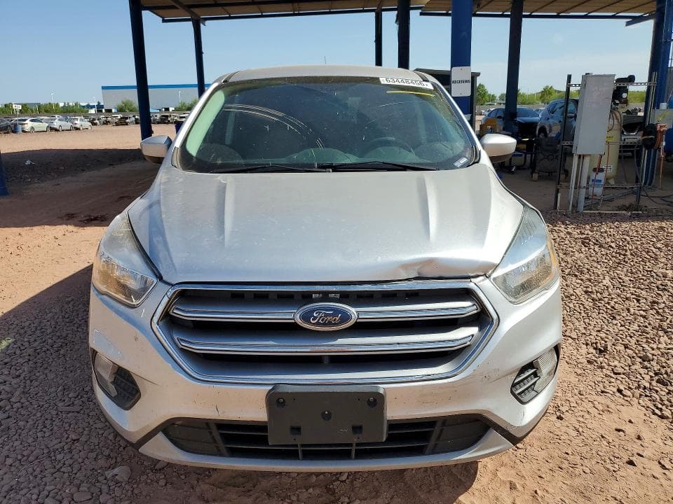 2017 FORD ESCAPE SE 5