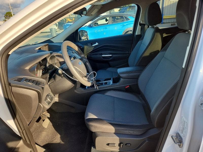 2017 FORD ESCAPE SE 7