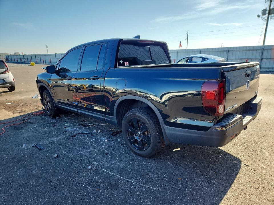 2020 HONDA RIDGELINE BLACK EDITION 2
