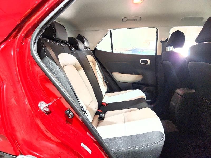 2020 HYUNDAI VENUE SEL 11