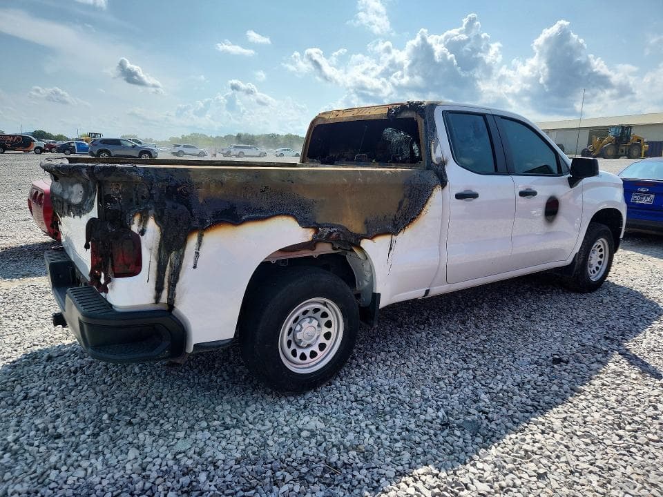 2024 CHEVROLET SILVERADO K1500 3