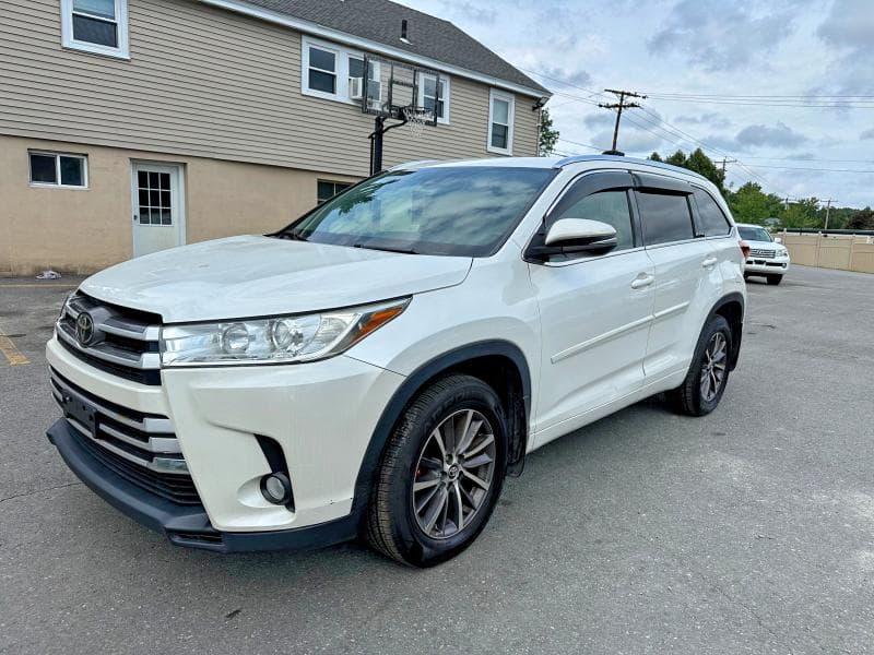 2018 TOYOTA HIGHLANDER XLE
