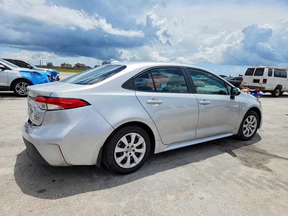 2026 TOYOTA COROLLA LE 3
