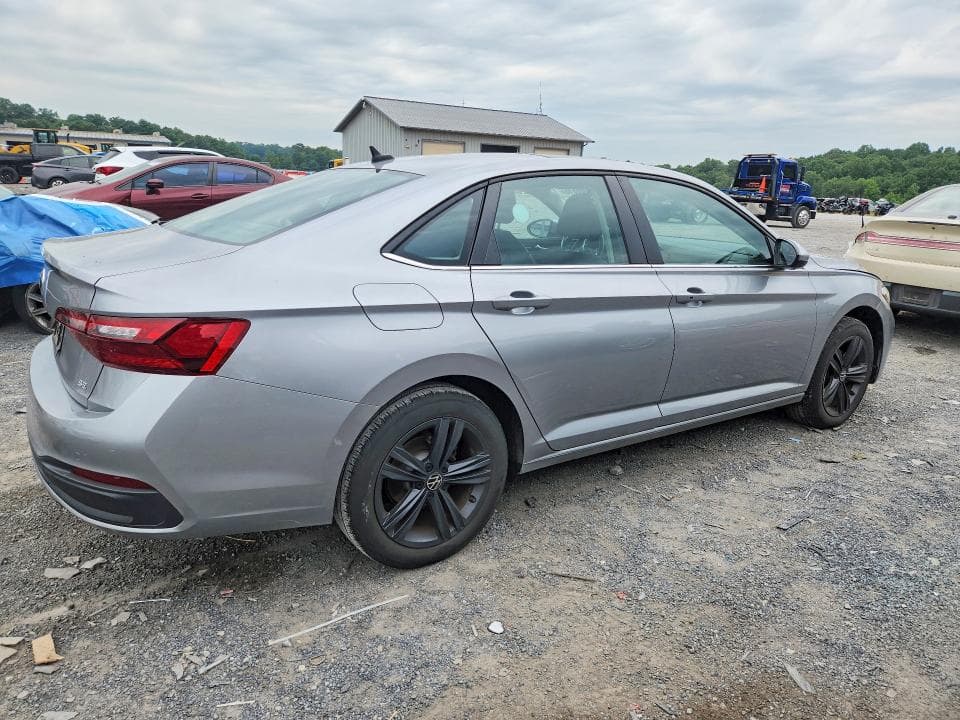 2022 VOLKSWAGEN JETTA SE 3