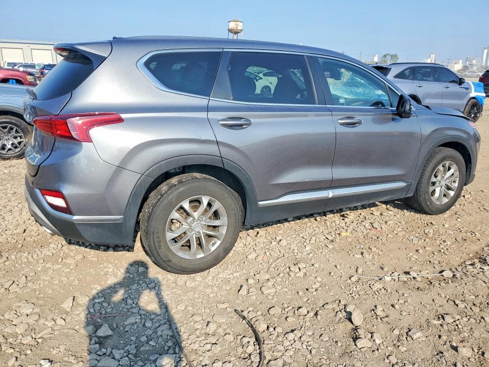 2019 HYUNDAI SANTA FE SE 3