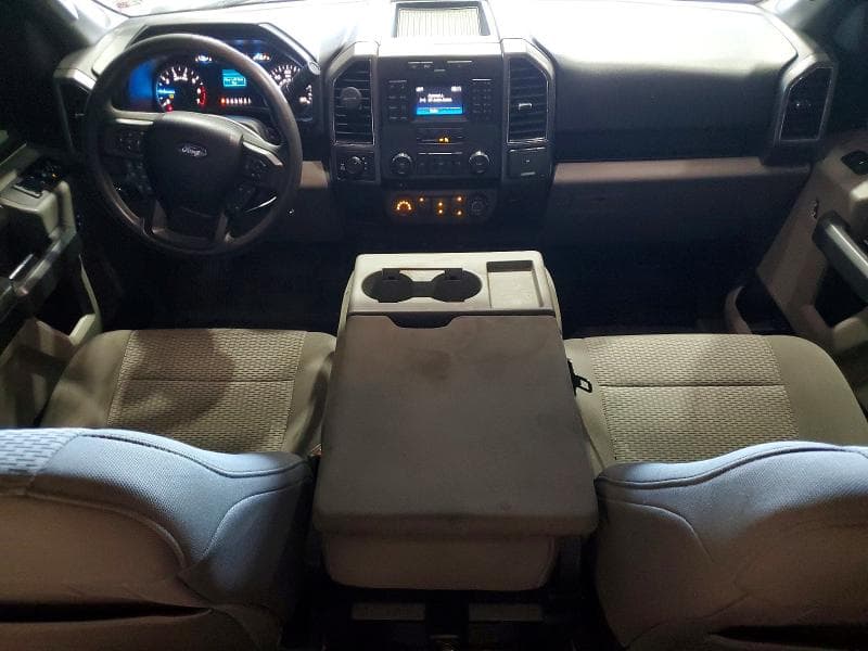 2017 FORD F150 SUPERCREW 8