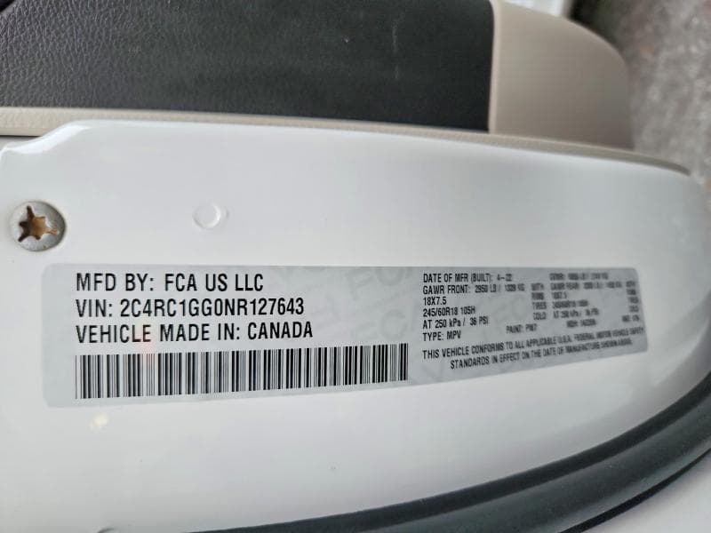 2022 CHRYSLER PACIFICA LIMITED 13