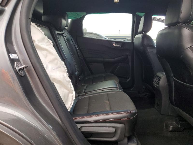 2024 FORD ESCAPE ST LINE 11