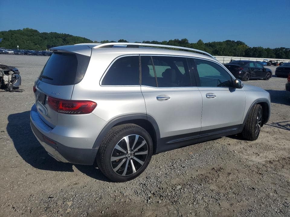 2021 MERCEDES-BENZ GLB 250 4MATIC 3