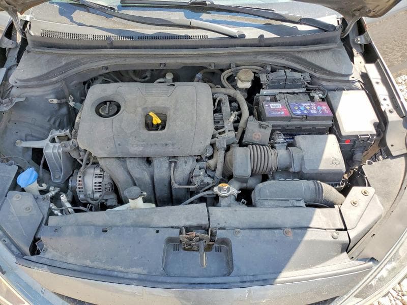 2020 HYUNDAI ELANTRA SE 11