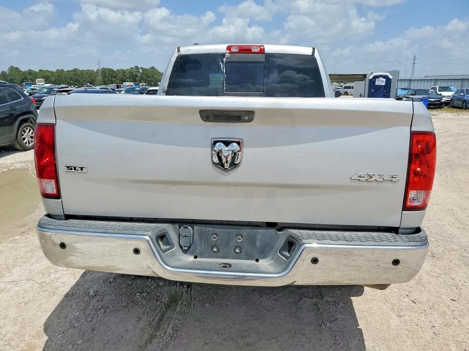 2018 RAM 1500 SLT 6