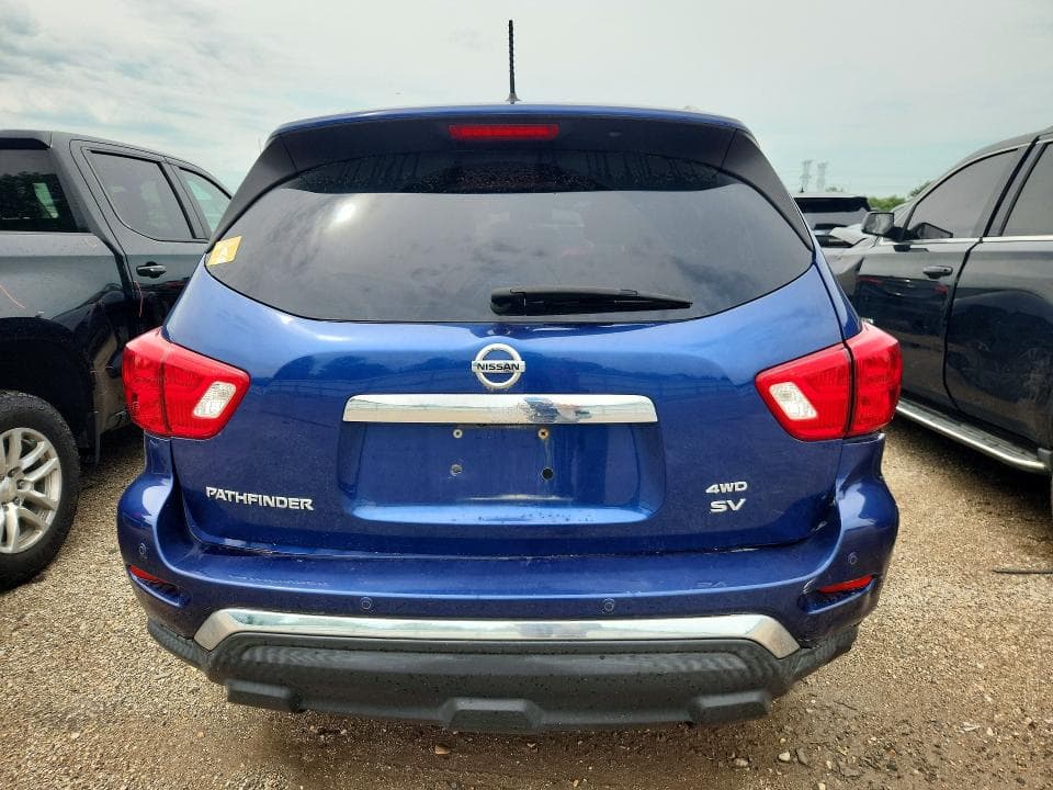 2018 NISSAN PATHFINDER SV 6