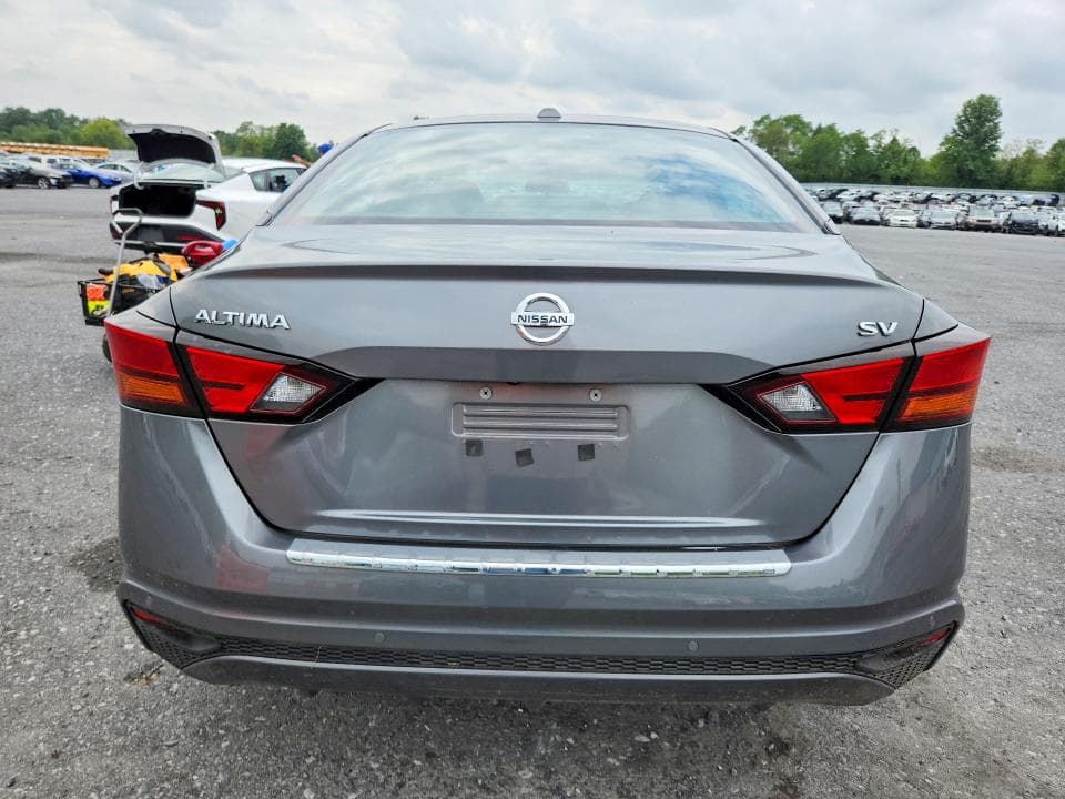 2022 NISSAN ALTIMA SV 6