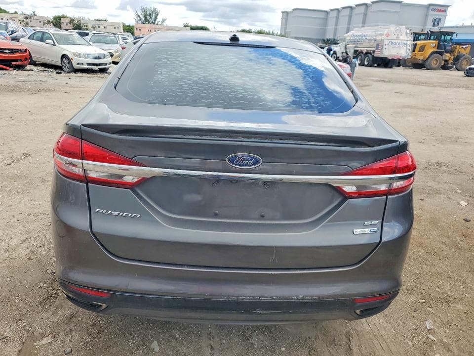 2017 FORD FUSION SE 6