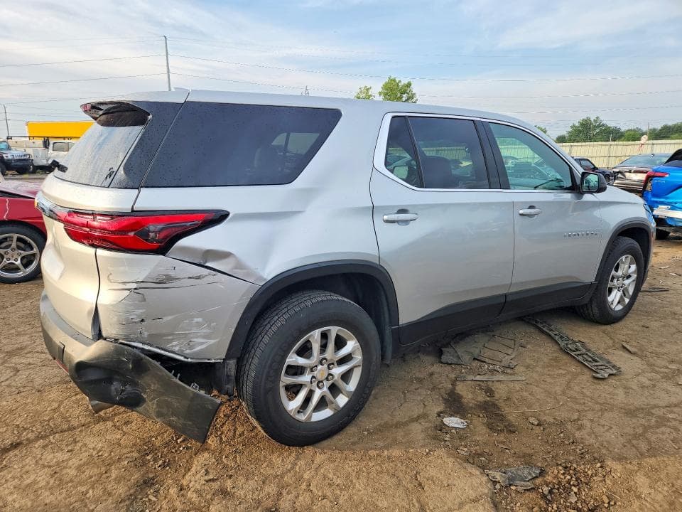 2022 CHEVROLET TRAVERSE LS 3