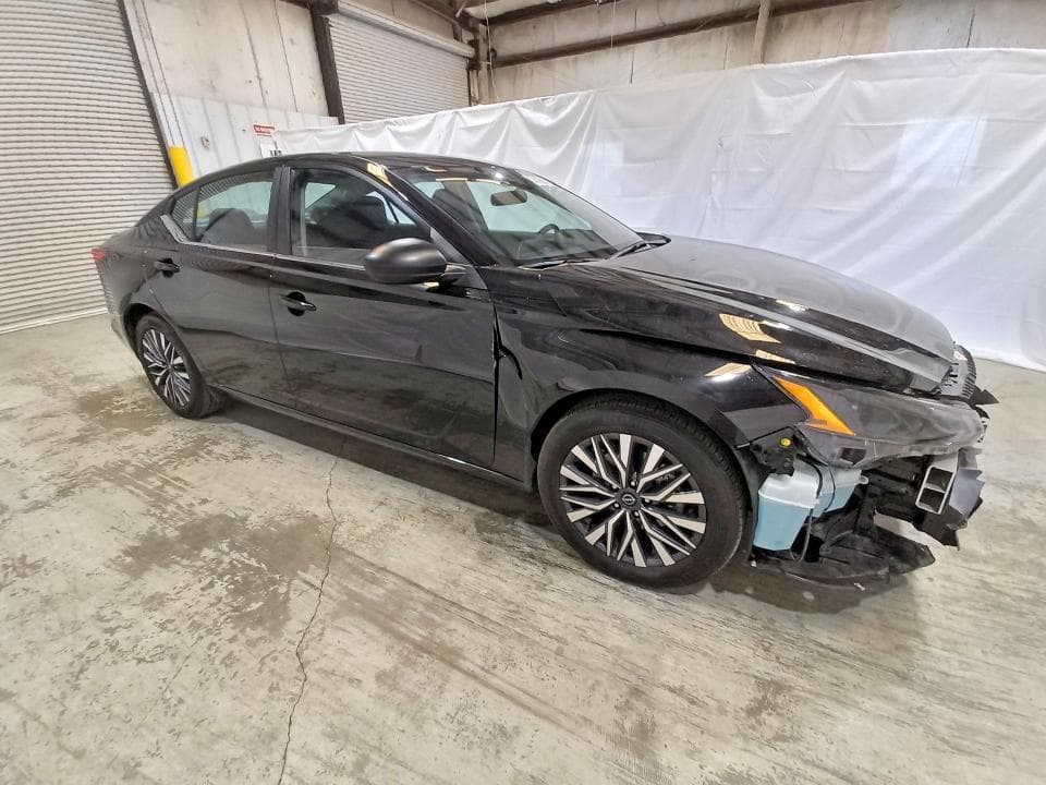 2026 NISSAN ALTIMA SV 4