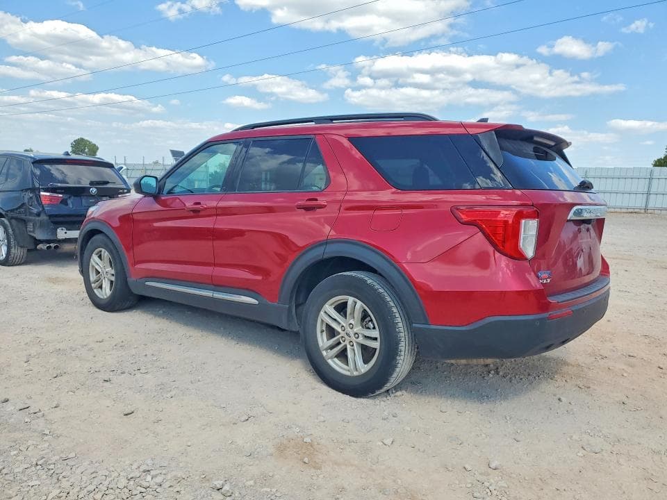 2024 FORD EXPLORER XLT 2